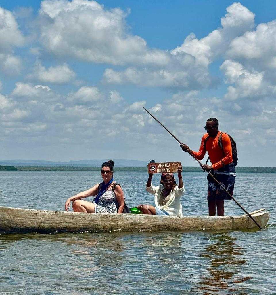 Digital nomads from the AfricaNomads community canoeing in Watamu with Captain Hassan.