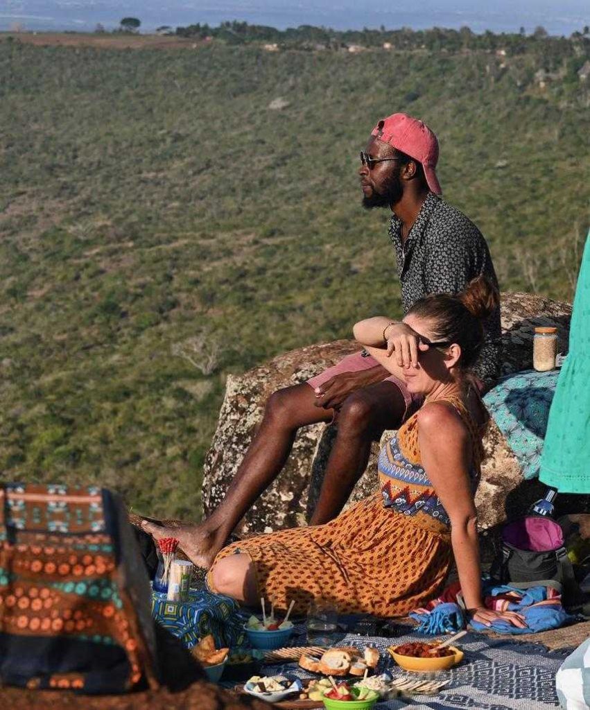 Communal dinners at AfricaNomads.