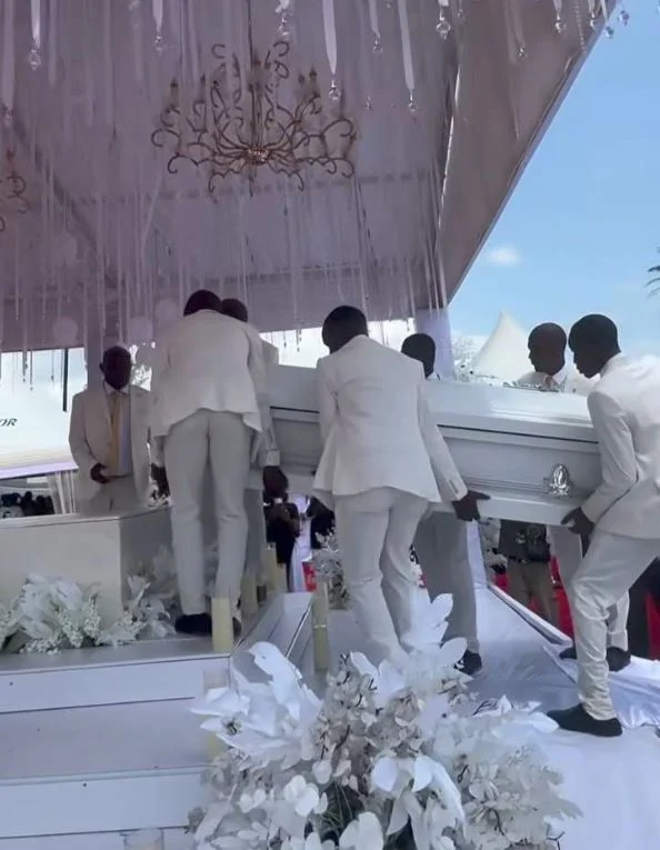 Alexx Ekubo's funeral