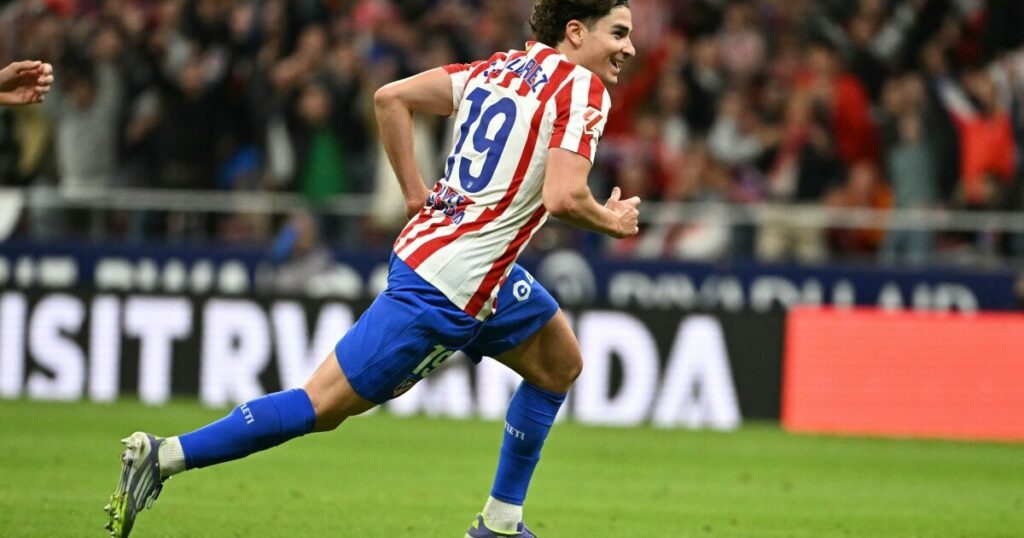 Atlético Madrid reject Real Madrid’s €150m bid for Álvarez