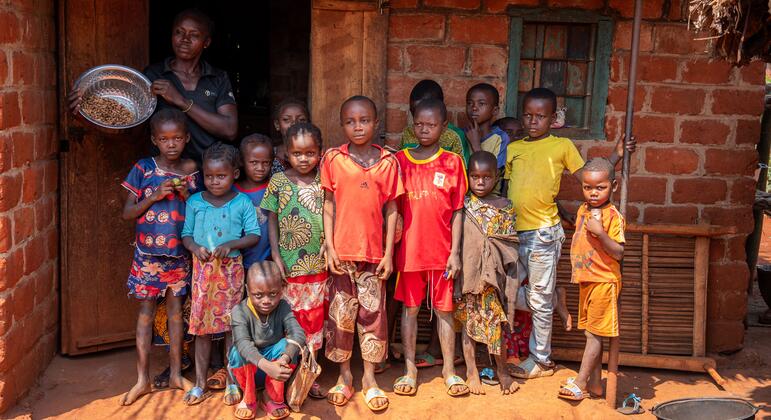 Refugee turned peacemaker: The young woman leader transforming communities in the Central African Republic