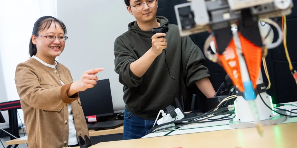 This Researcher Trains Robots to Make Educated Guesses