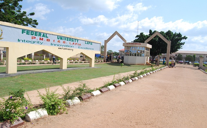 Gunmen kidnap federal university students