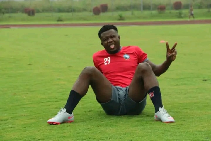 Rivers United Complete Signing of Imoh Obot from Abia Warriors