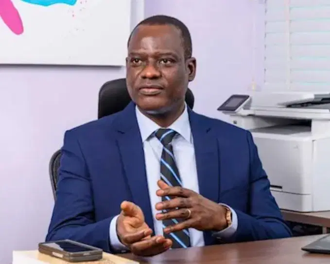 FG orders payment of civil servants’ outstanding wage award before August 15