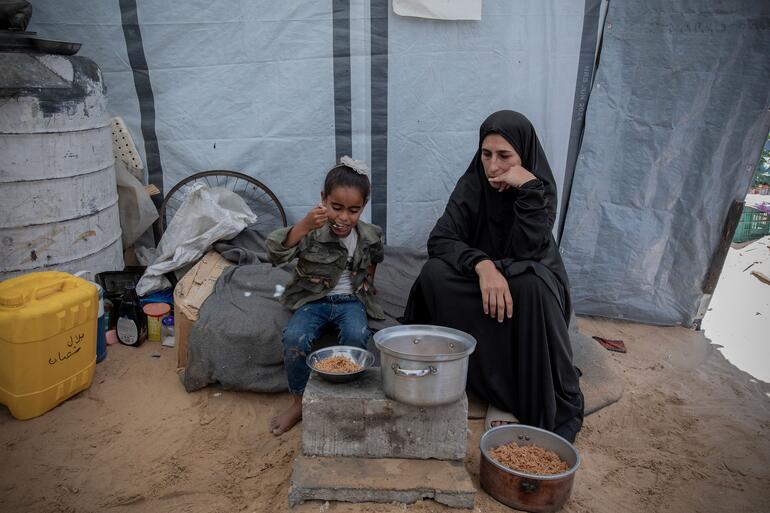 In Gaza, women-headed households face ‘impossible choices’ to survive