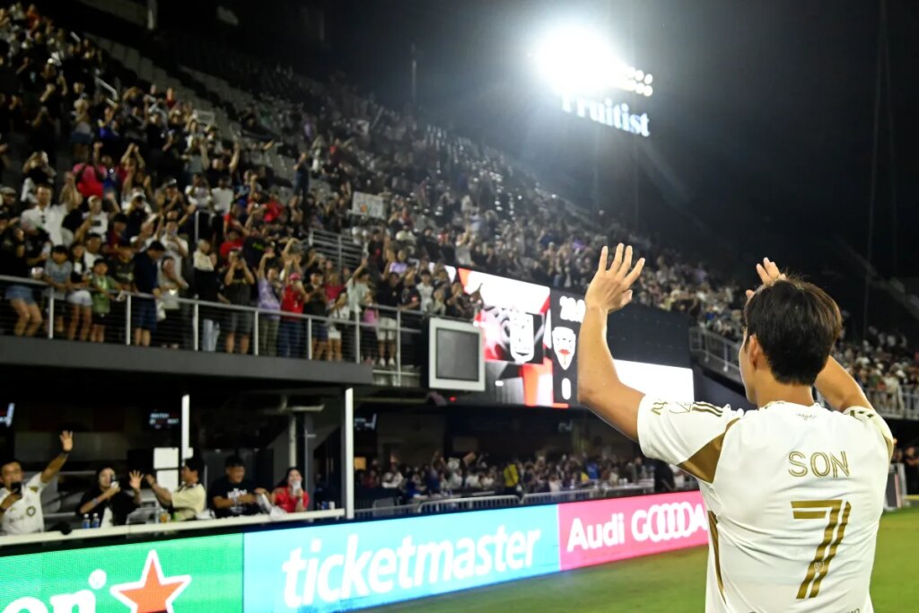 Thrive Capital led VCs into pro sports ownership; Collaborative Fund just upped that play