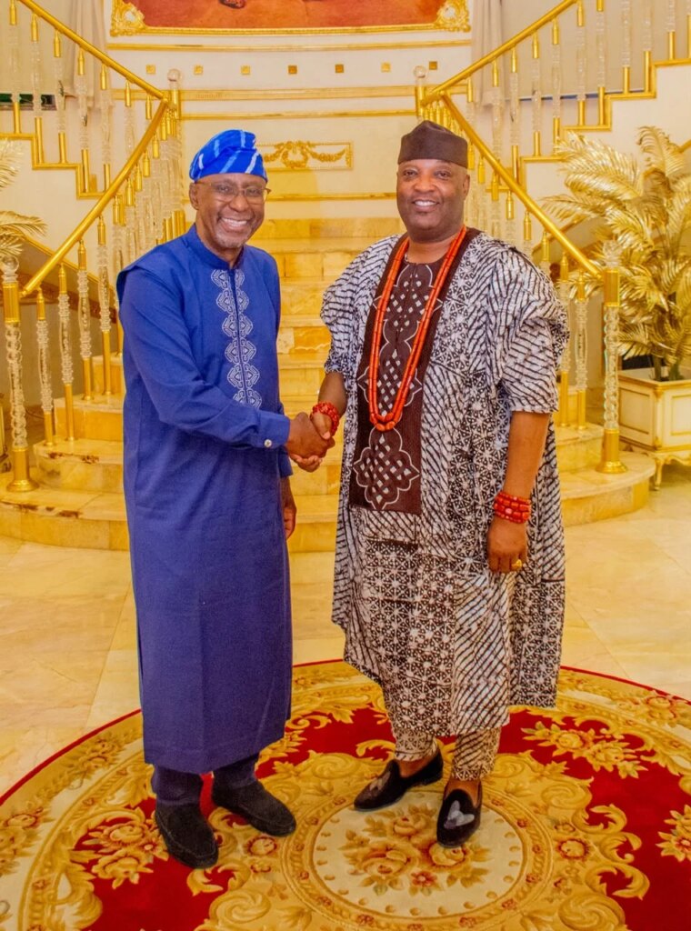 Adron Chairman Adetola Emmanuelking Congratulates Anthony Osibodu on Bobajiro of Ilishan-Remo Coronation